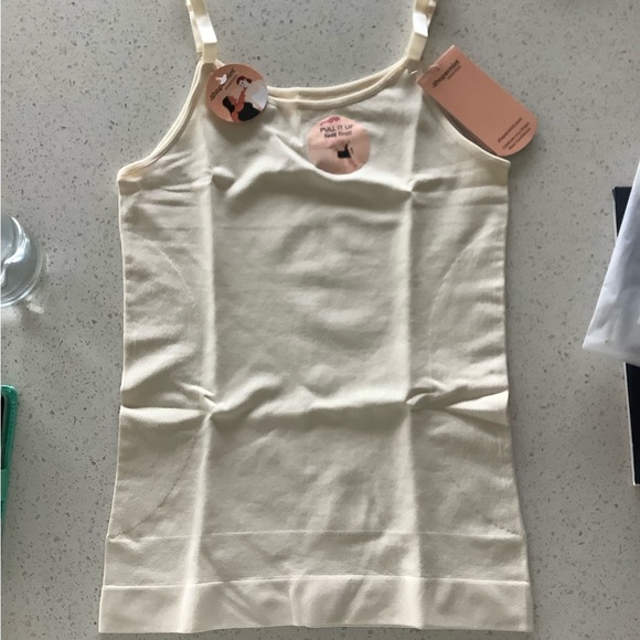 Shapermint Cami x2 - Picture 4 of 7